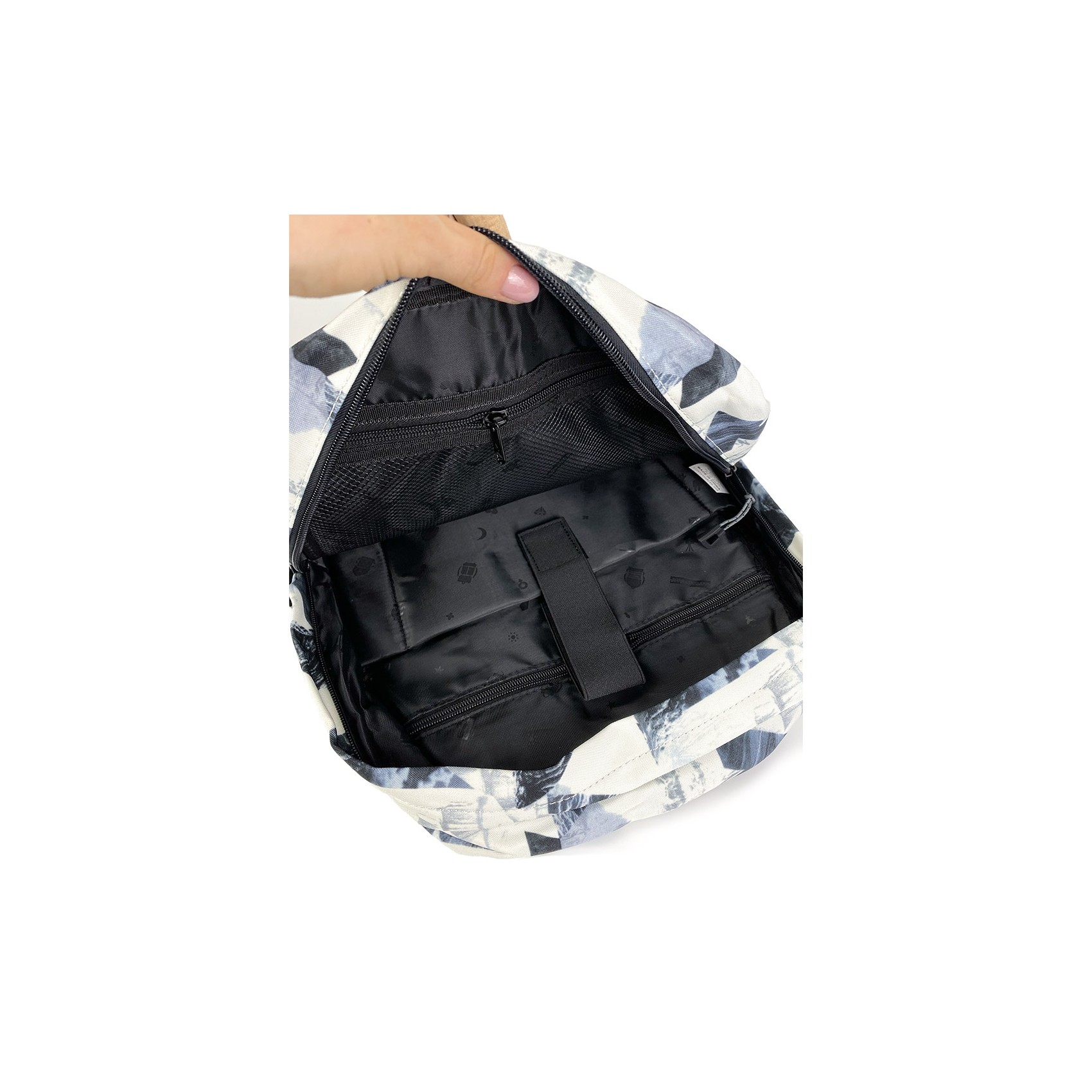 Рюкзак Mountains білий з сіро-синім малюнком