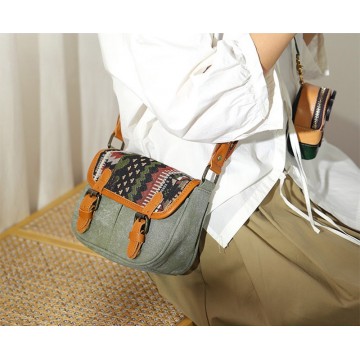 Жіноча сумка через плече Peggy з орнаментом хакі фото