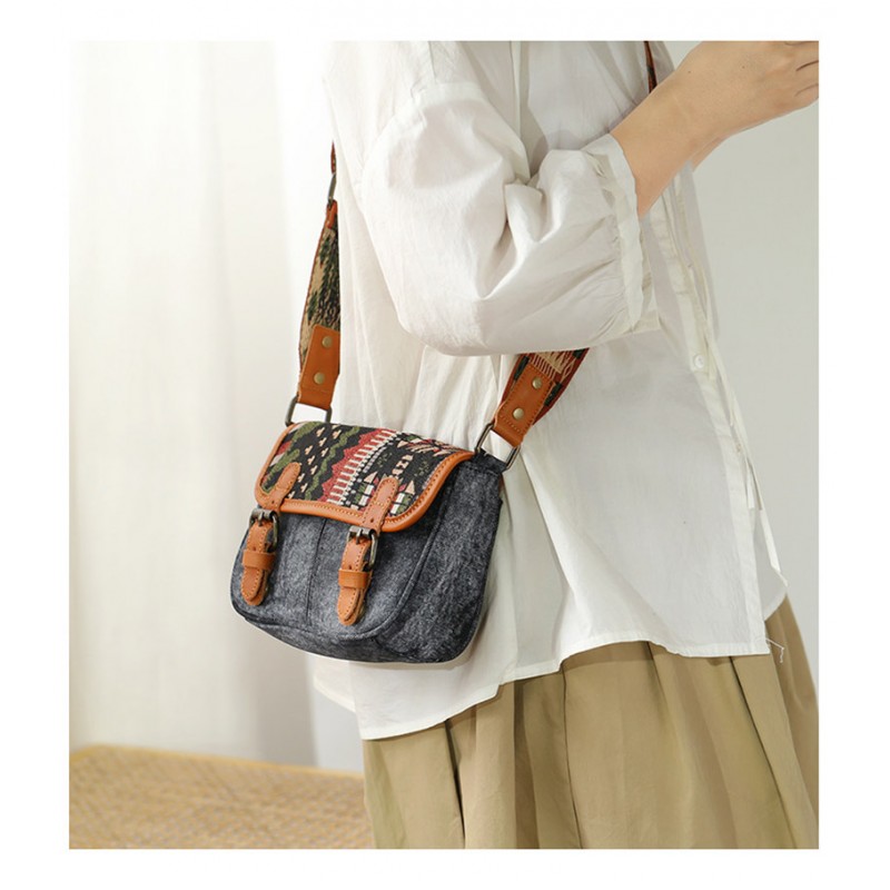 Женская сумка через плечо Peggy с орнаментом графит - 2 фото