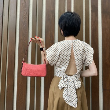 Жіноча шкіряна сумка Ella коралова фото