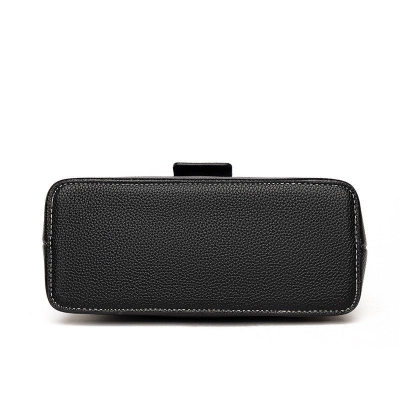 Жіноча шкіряна сумка Charlotte чорна - 7 фото