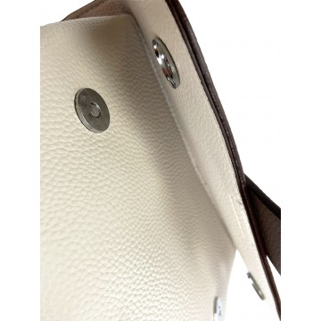 Женская кожаная сумка Charlotte молочная фото