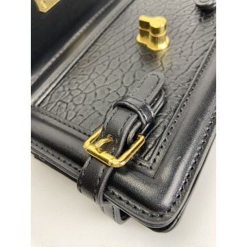 Жіноча сумка-клатч Krystal чорна фото