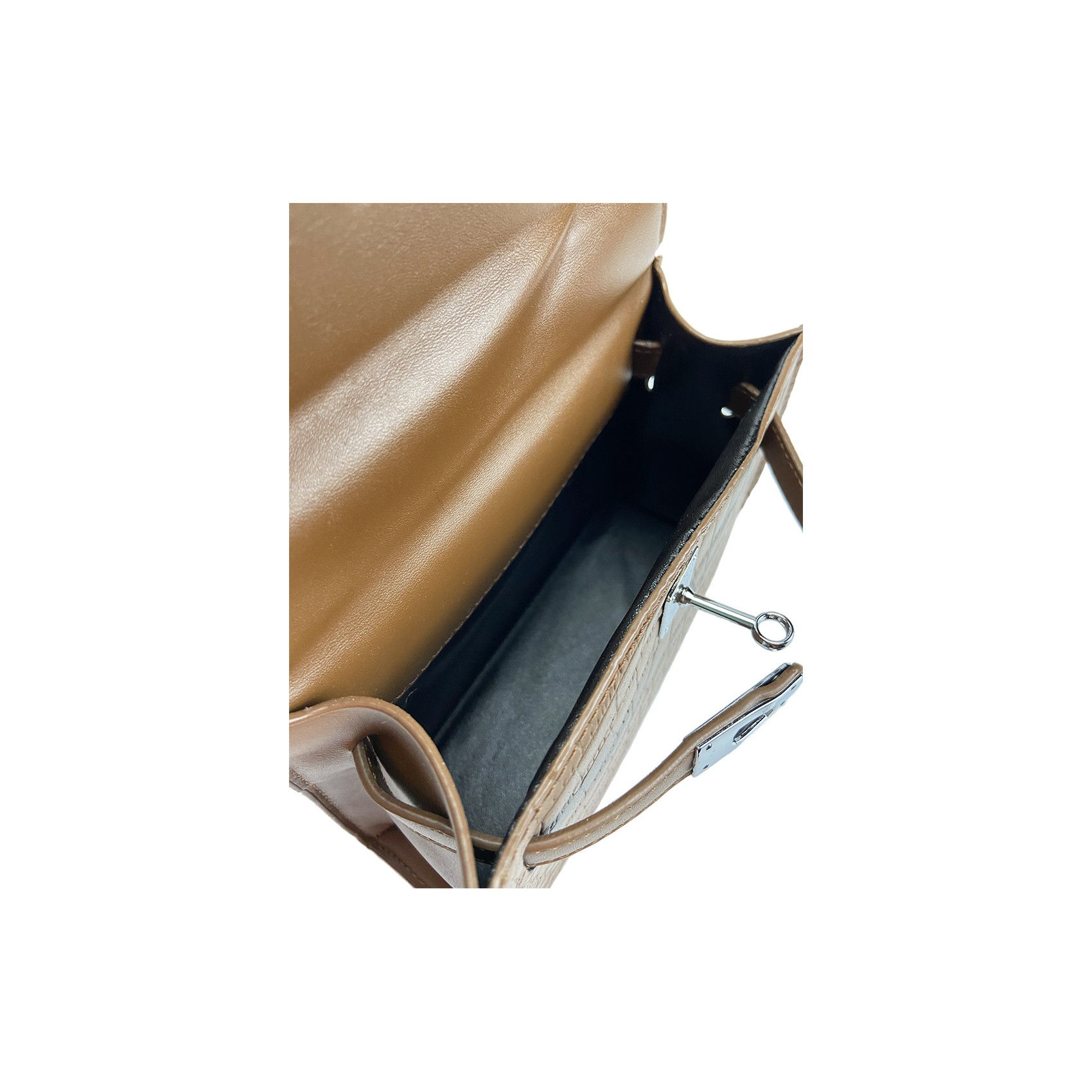 Жіноча сумка Cristal коричнева