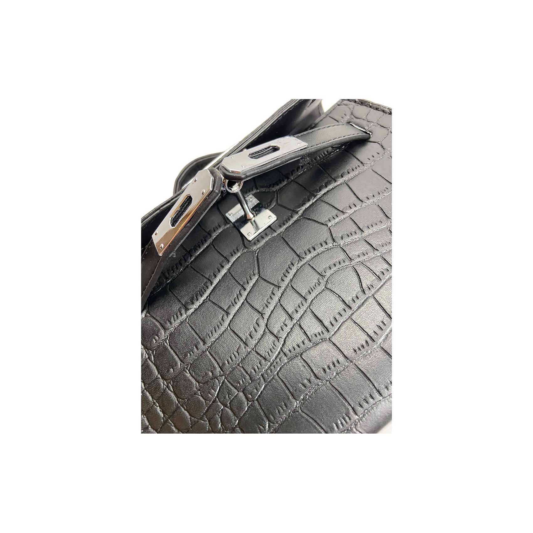 Женская сумка Cristal черная