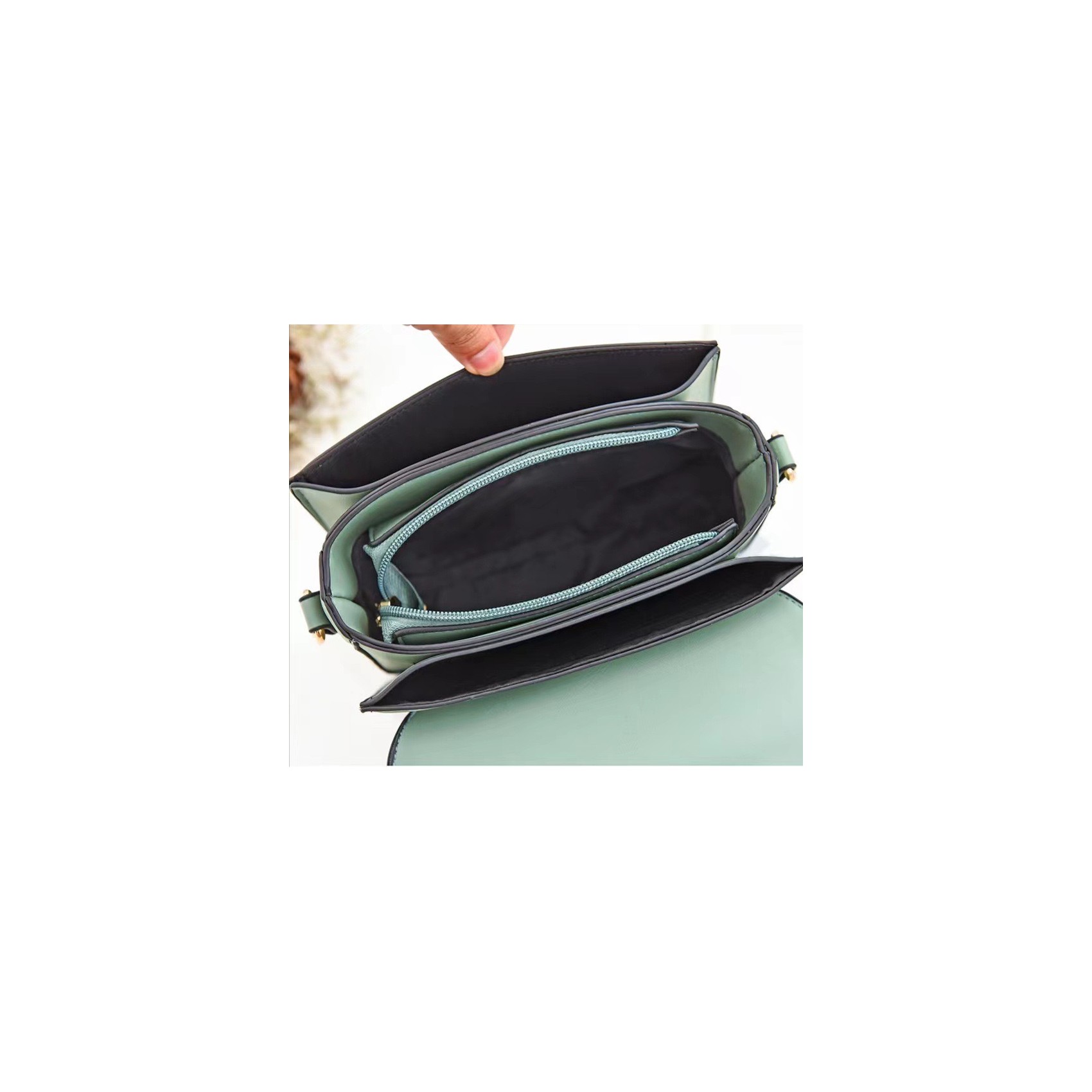 Жіноча сумка крос боді Melissa м'ятна