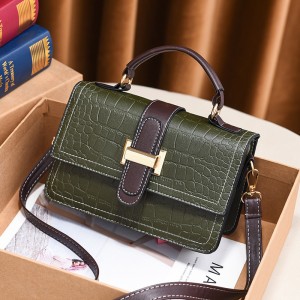 Жіноча сумка крос боді Lillian темно-зелена