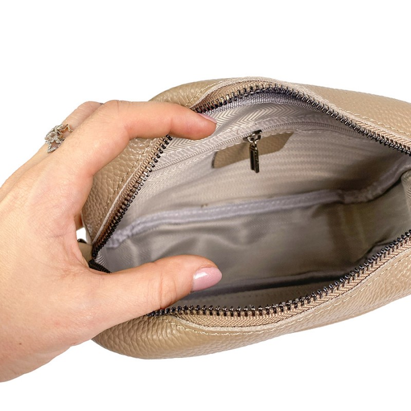 Жіноча шкіряна сумка через плече Marilyn бежева - 6 фото