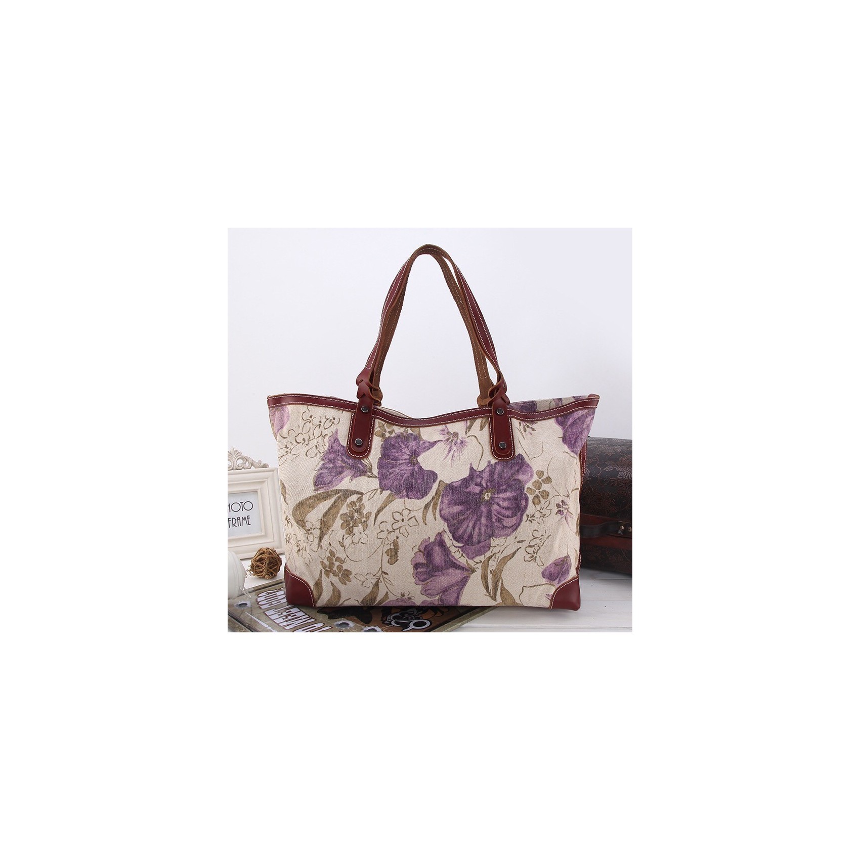 Женская городская сумка Flower кремово-сиреневая