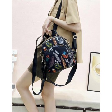 Жіночий рюкзак Mia різнокольоровий фото