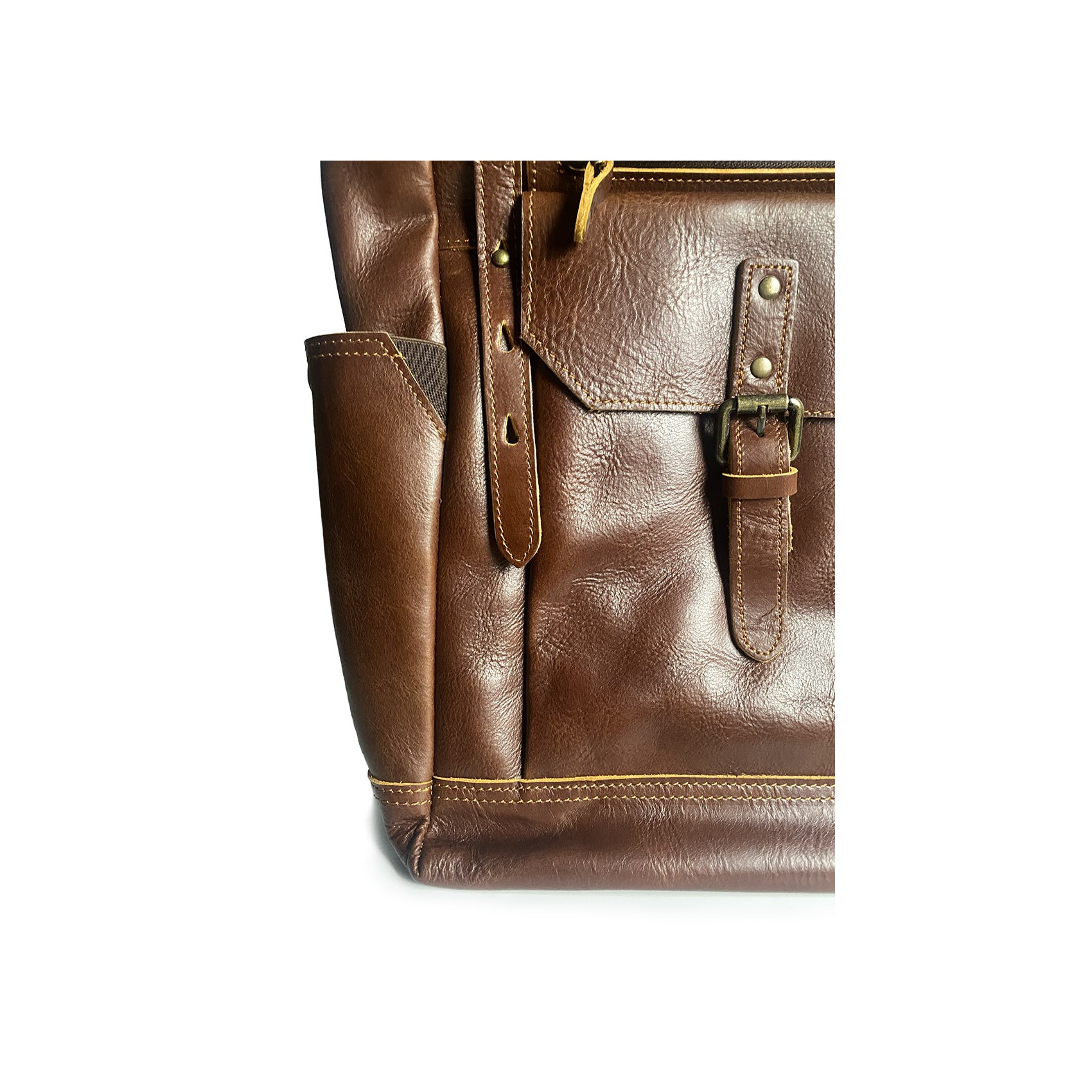 Чоловічий шкіряний рюкзак Frederick коричневий для: міста, офісу та подорожей