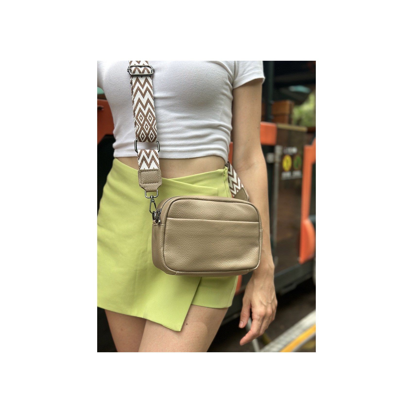 Жіноча шкіряна сумка через плече Marilyn бежева