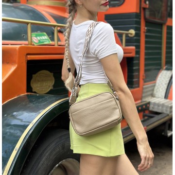 Жіноча шкіряна сумка через плече Marilyn бежева фото