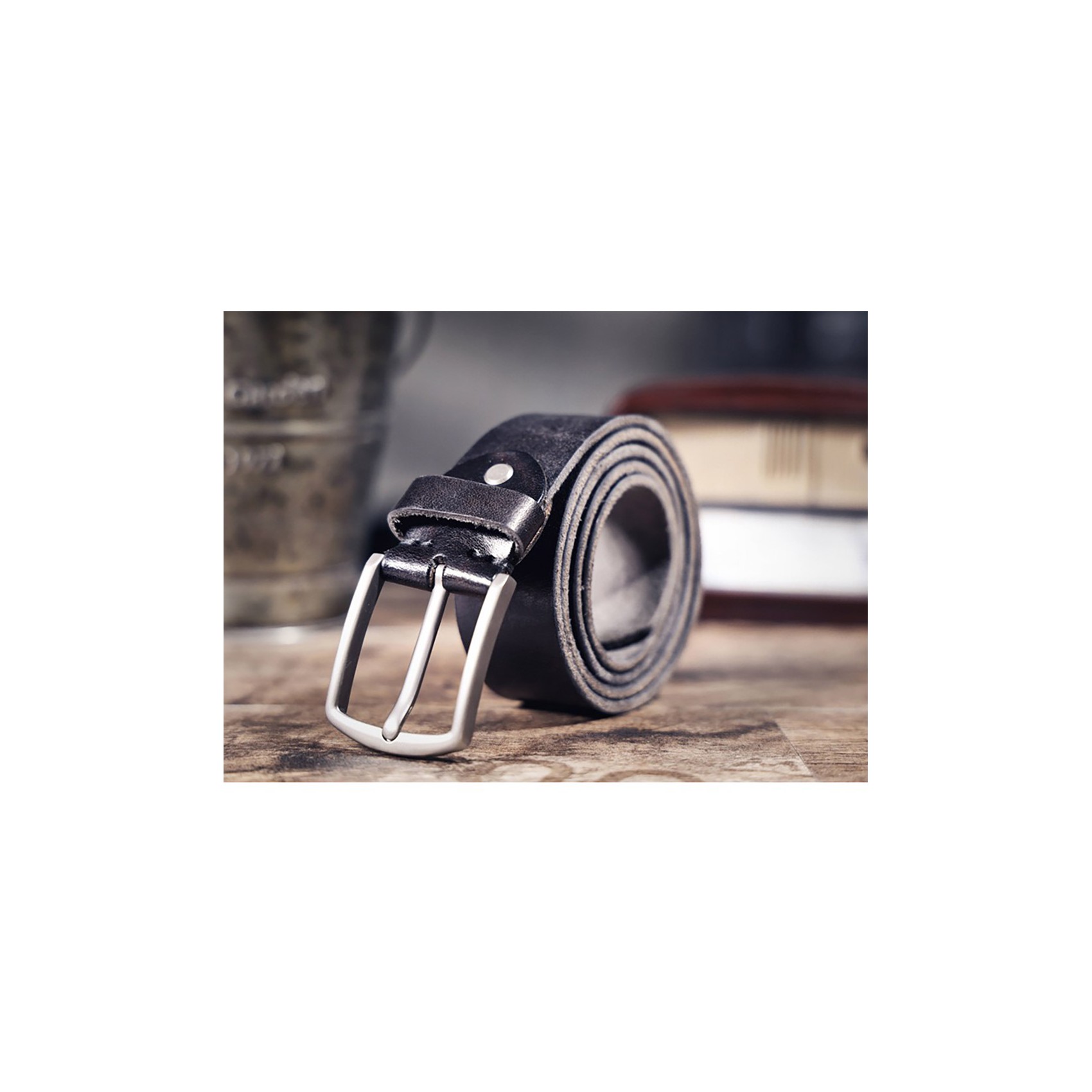 Мужской кожаный ремень Christian черный