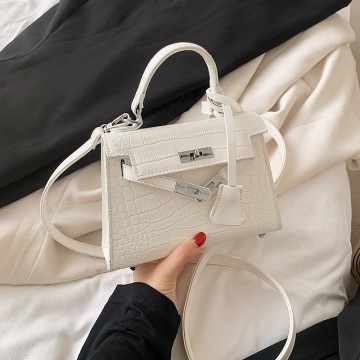 Жіноча сумка Cristal молочна фото