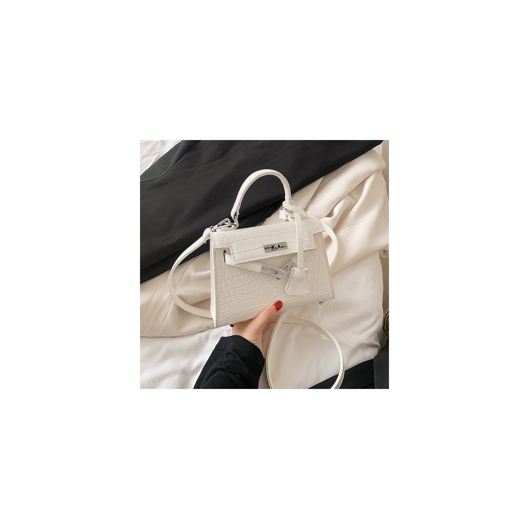 Женская сумка Cristal молочная