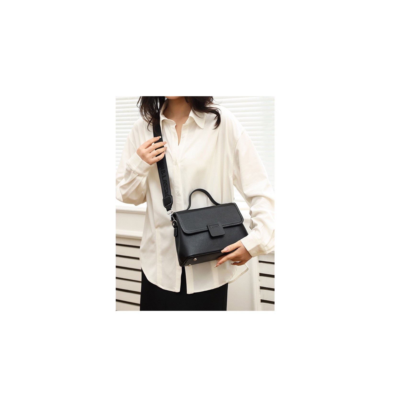 Жіноча шкіряна сумка Charlotte чорна