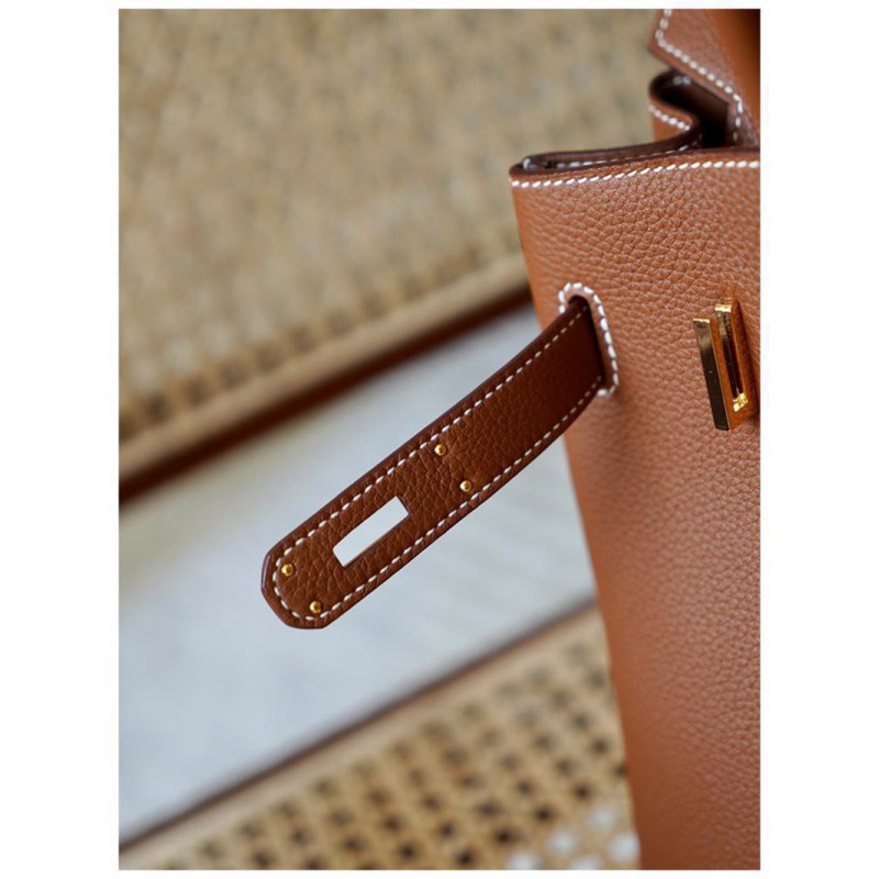 Жіноча шкіряна сумка Brigitte 30 коричнева - 13 фото