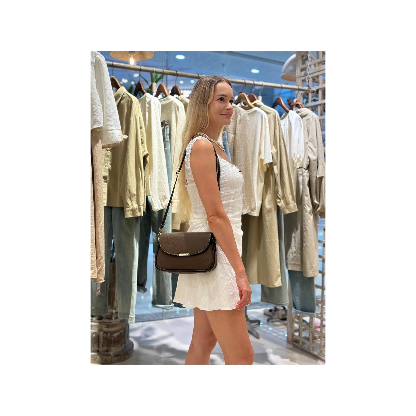 Женская сумка через плечо Elodie коричневая