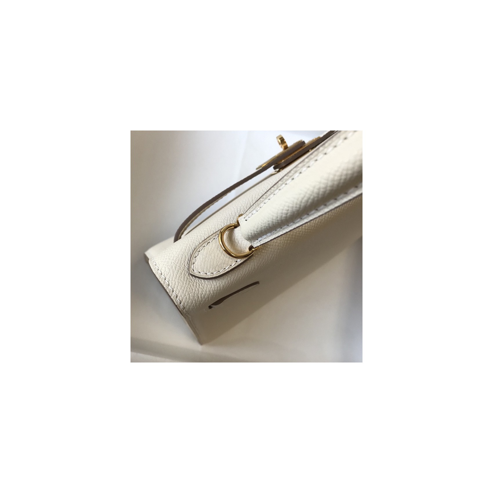 Женская кожаная сумка Kelly молочная