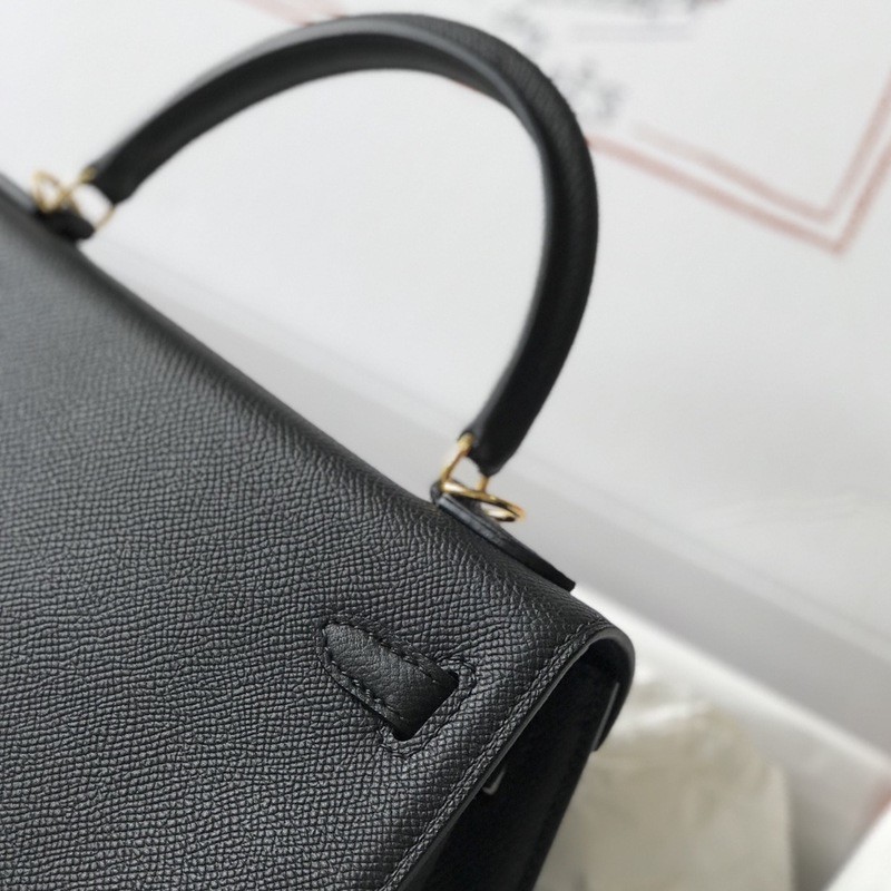 Жіноча шкіряна сумка Kelly чорна - 16 фото