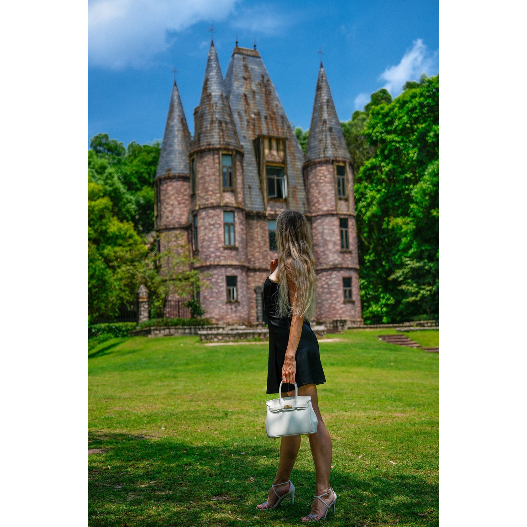 Жіноча шкіряна сумка Brigitte 25 біла