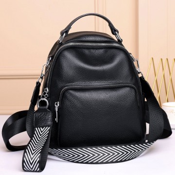 Жіночий шкіряний рюкзак Adeline чорний фото