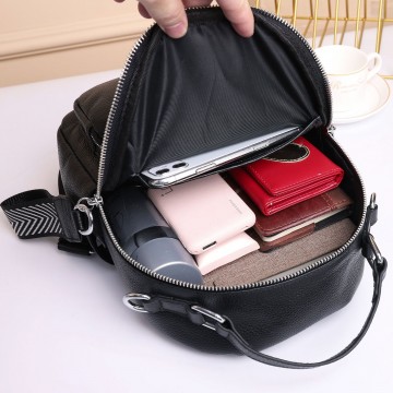 Жіночий шкіряний рюкзак Adeline чорний фото