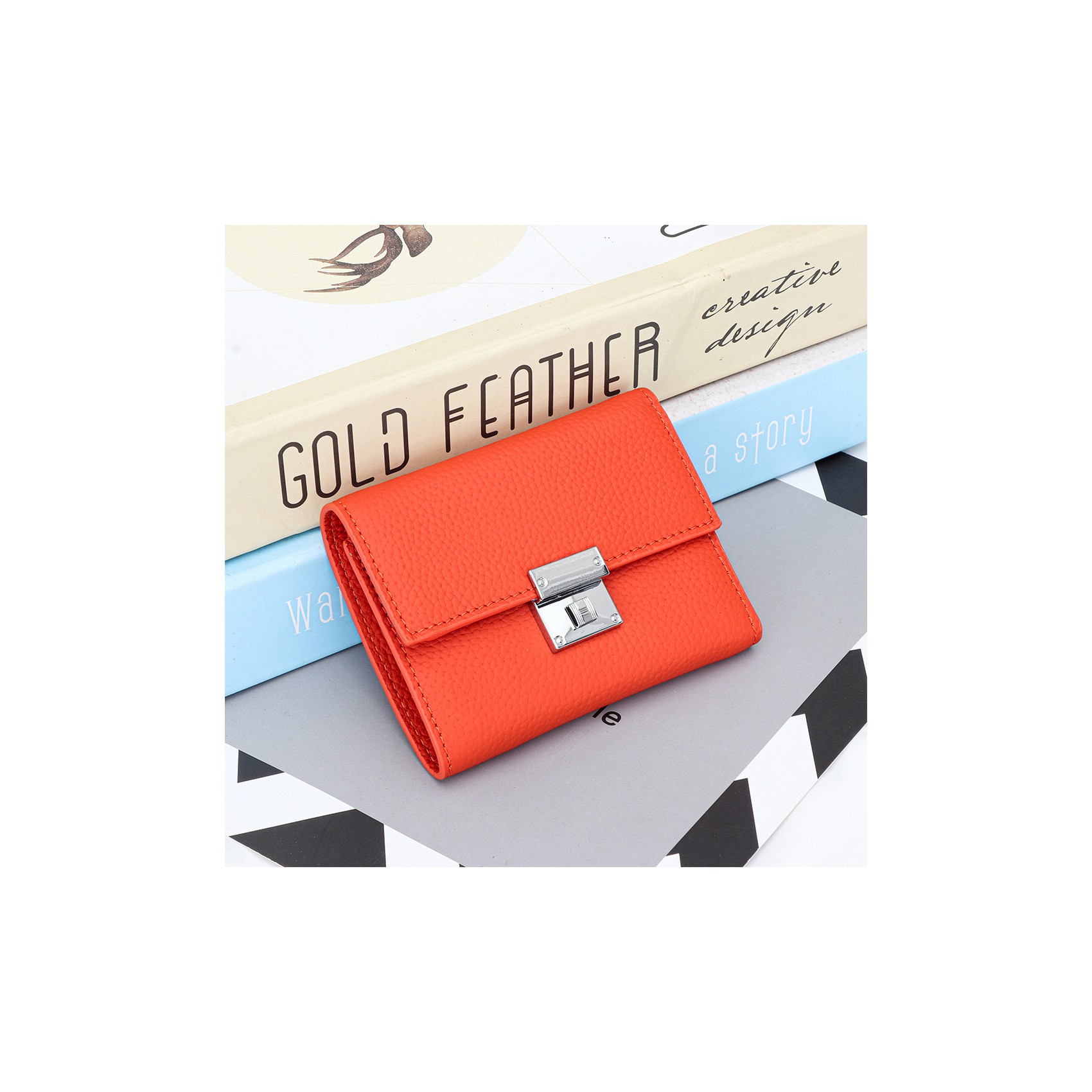 Женский кожаный кошелек Monique оранжевый