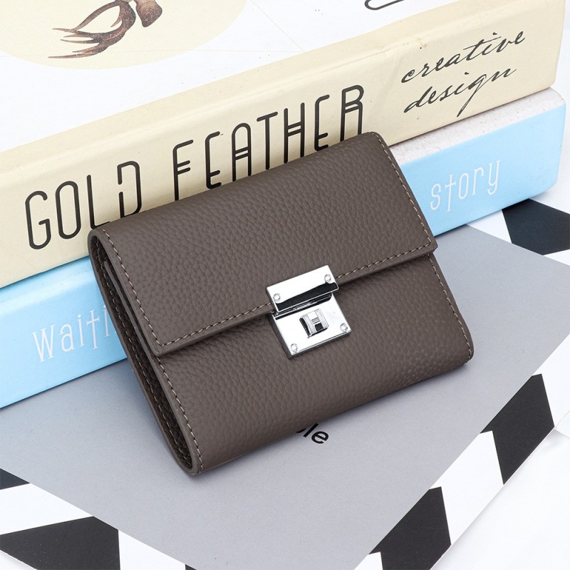 Жіночий шкіряний гаманець Monique темно-коричневий