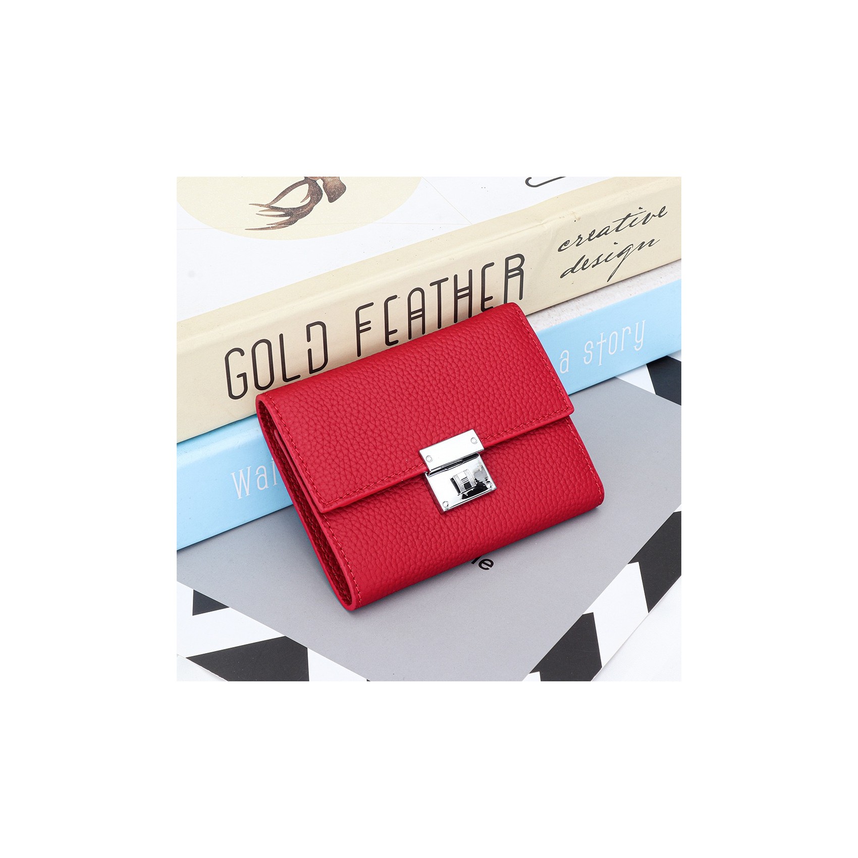 Жіночий шкіряний гаманець Monique червоний