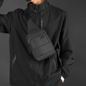 Чоловіча сумка слінг через плече Felix чорна