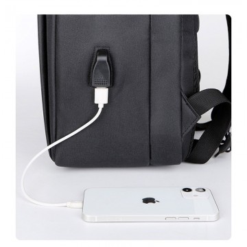 Чоловічий рюкзак для ноутбука Edelman чорний фото