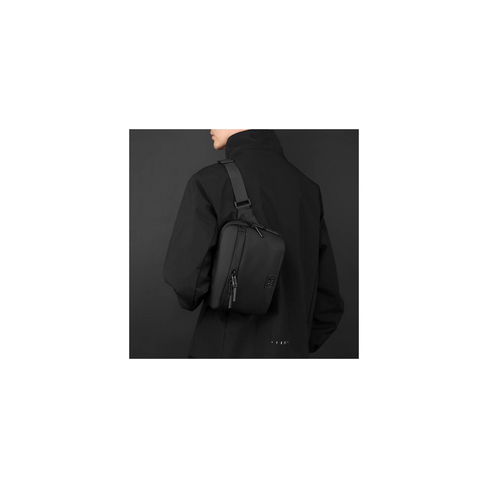 Сумка бананка на пояс Malcolm чорна