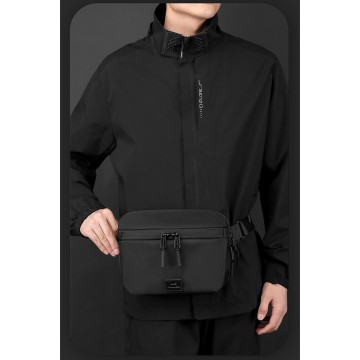 Сумка бананка на пояс Malcolm черная фото