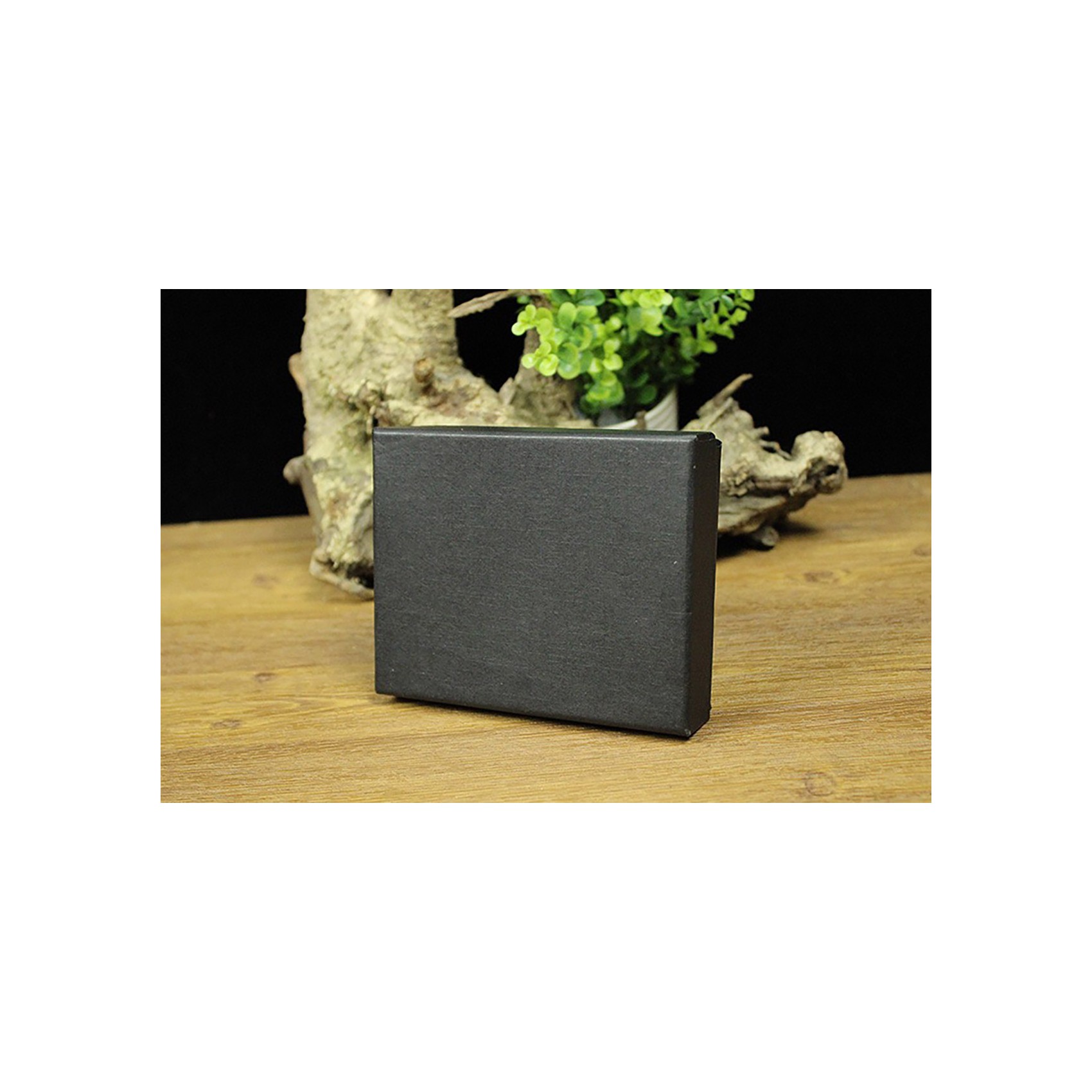 Коробка упаковочная для кошельков квадратная