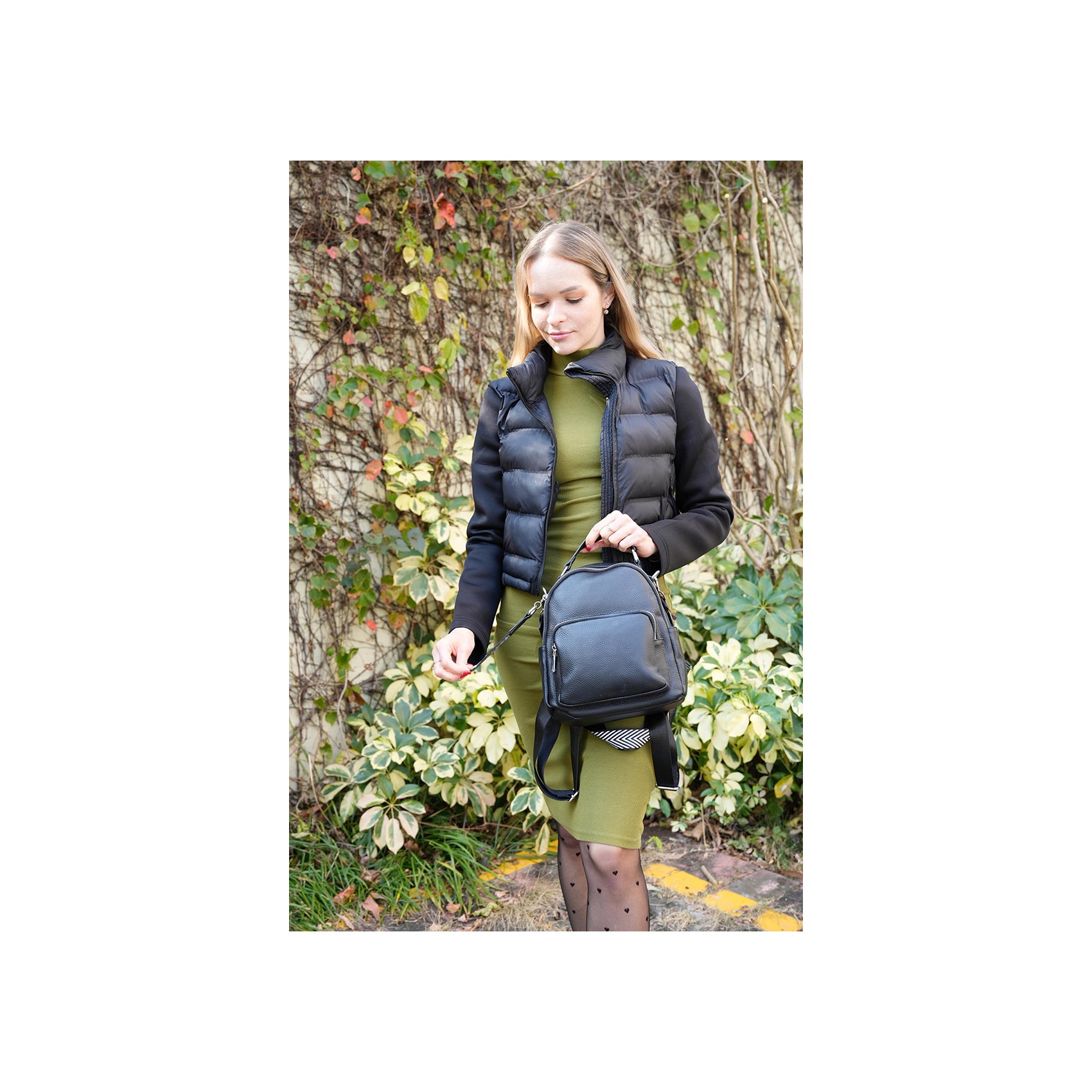 Женский кожаный рюкзак Adeline черный