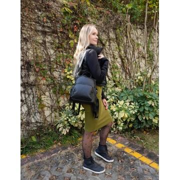 Жіночий шкіряний рюкзак Adeline чорний фото