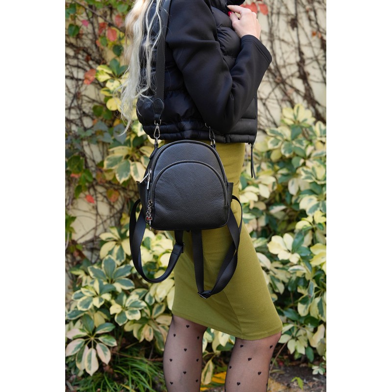 Жіночий шкіряний рюкзак Alize чорний - 27 фото