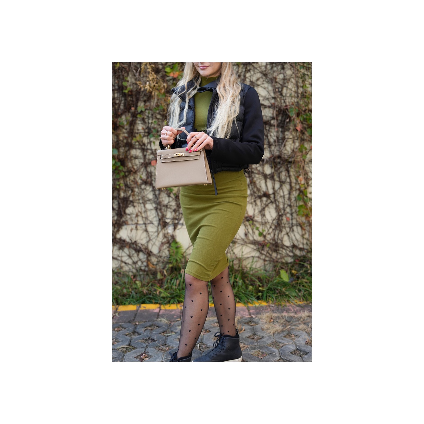 Женская кожаная сумка Kelly серо-бежевая