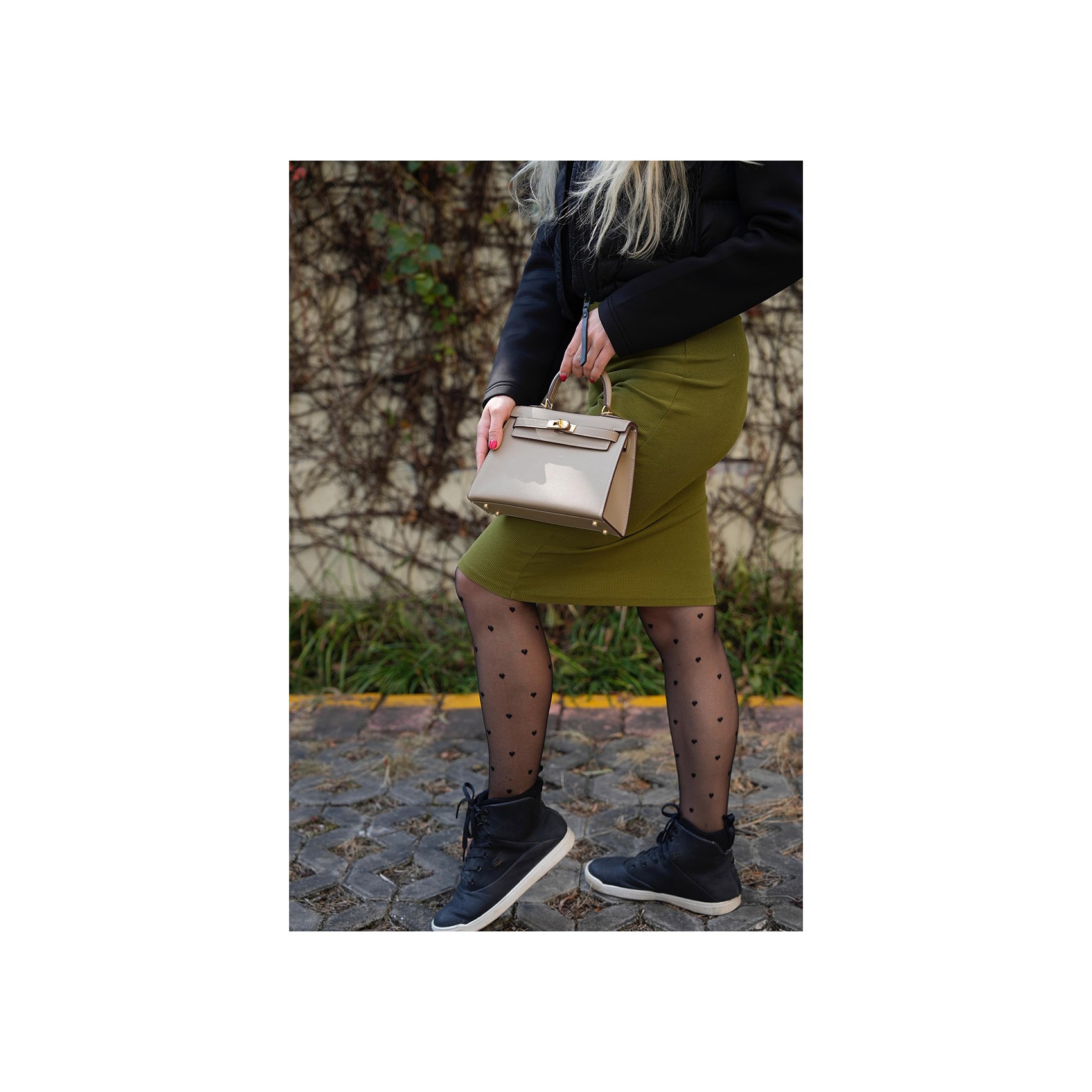 Женская кожаная сумка Kelly серо-бежевая