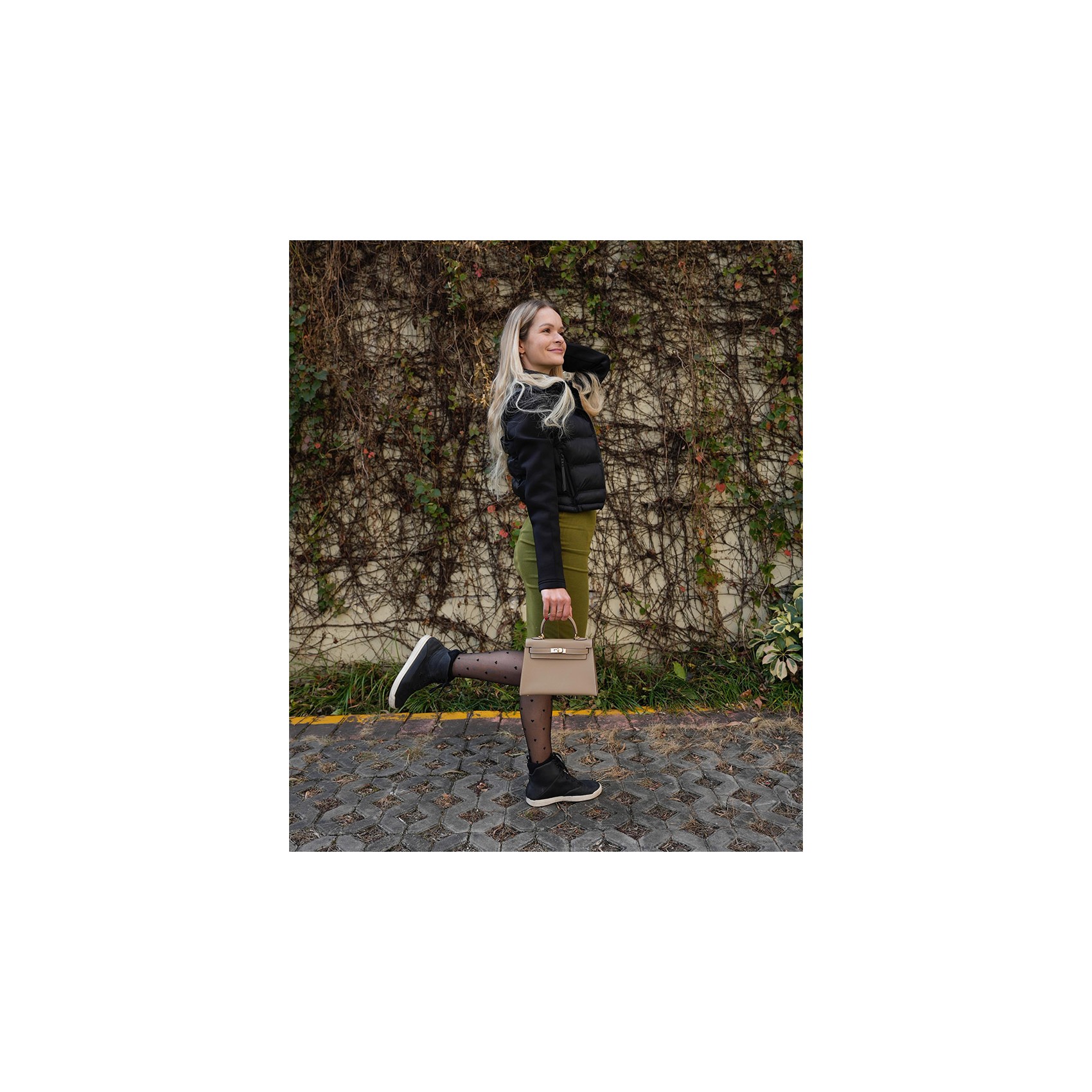 Жіноча шкіряна сумка Kelly сіро-бежева