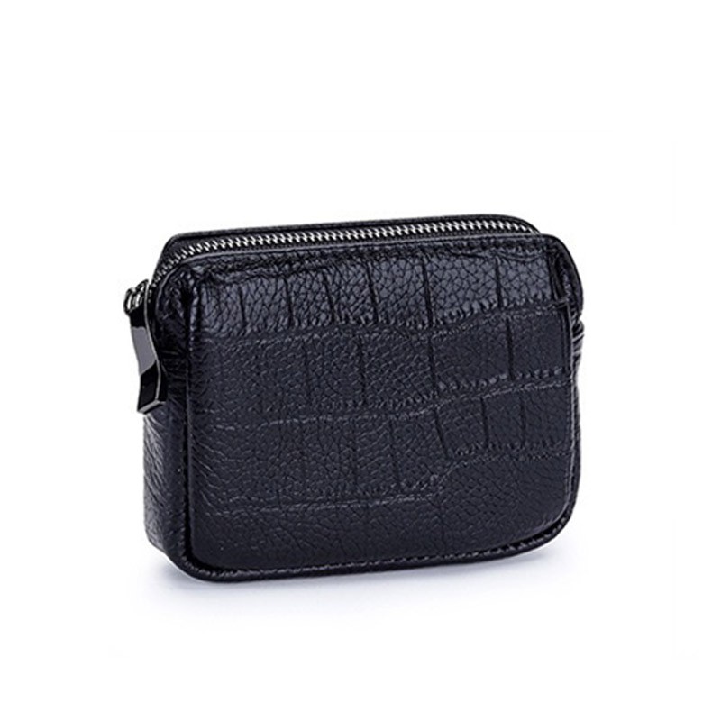 Женский кожаный кошелек Chantal черный