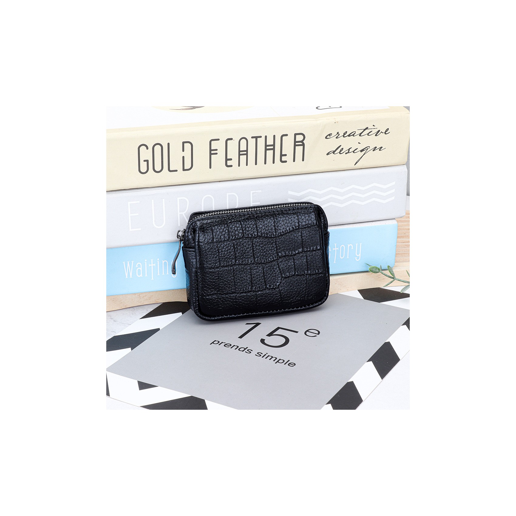 Жіночий шкіряний гаманець Chantal чорний