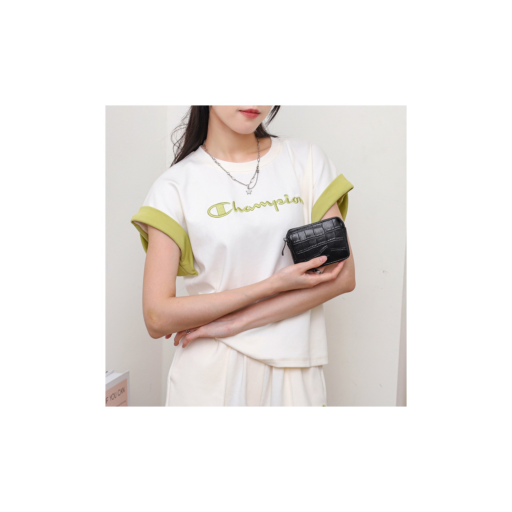 Жіночий шкіряний гаманець Chantal чорний