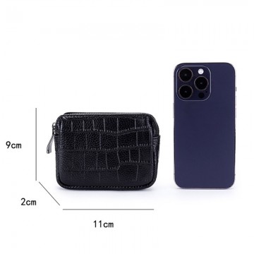 Жіночий шкіряний гаманець Chantal чорний фото