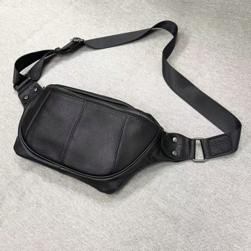 Мужская кожаная сумка бананка на пояс Gerald черная фото