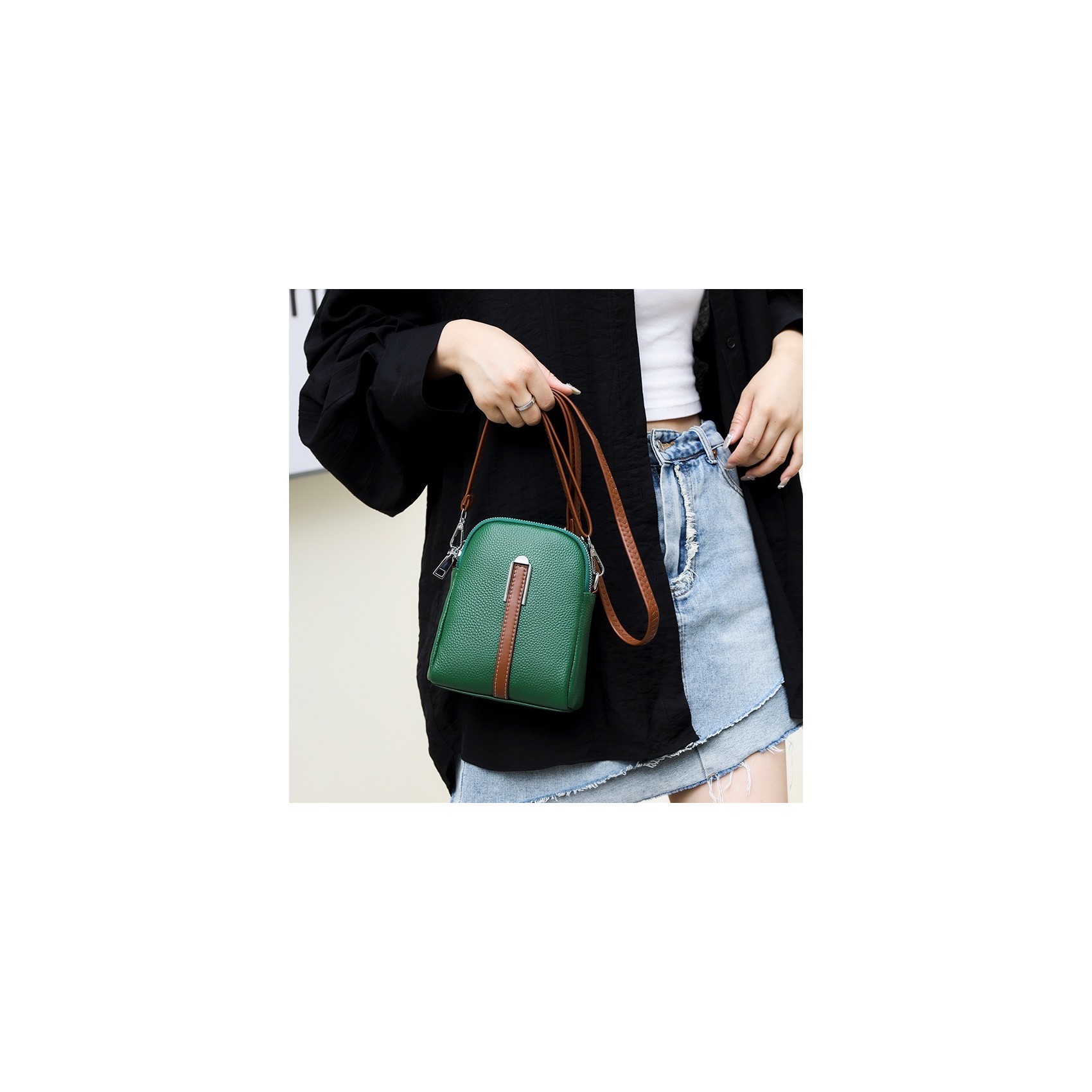 Женская кожаная сумка через плечо Valerie зеленая