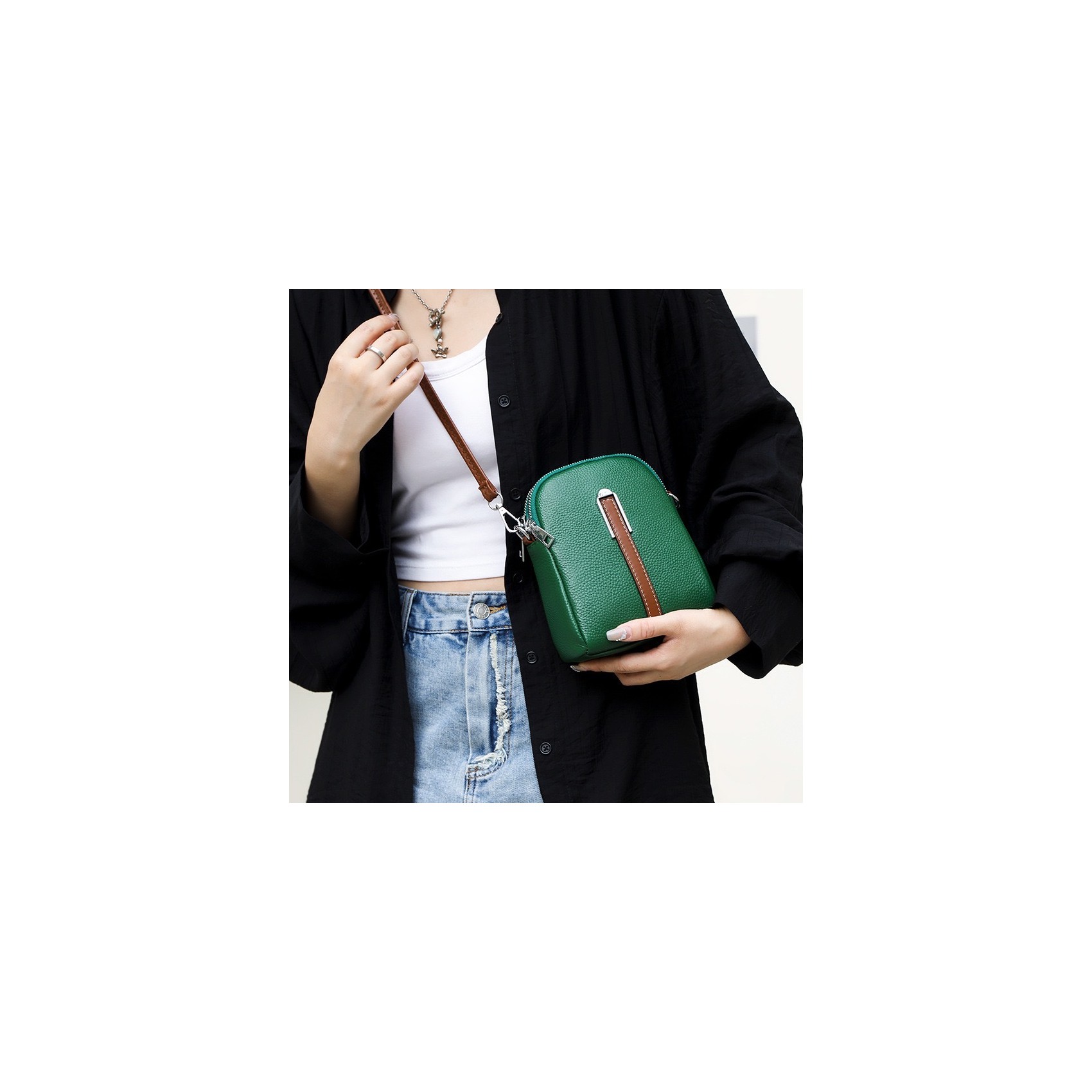 Жіноча шкіряна сумка через плече Valerie зелена