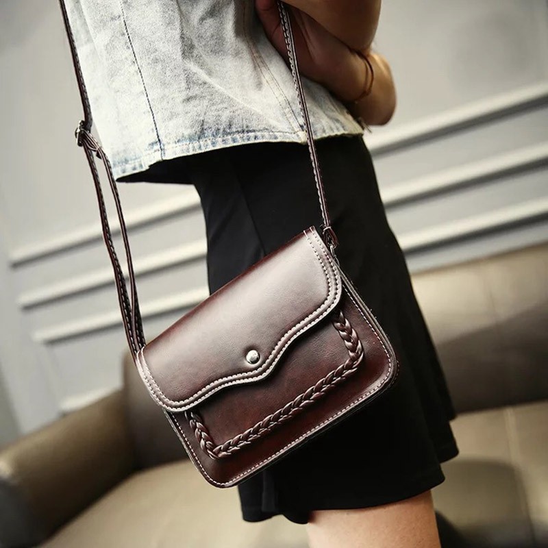 Женская сумка-клатч Barbara темно-коричневая - 6 фото